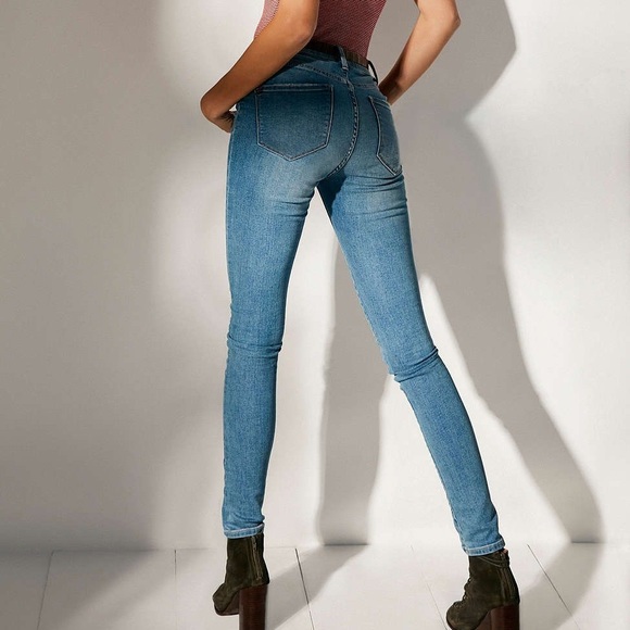 Urban Outfitters Denim - Urban Outfitters BDG • Mid Rise Twig Skinny Jeans